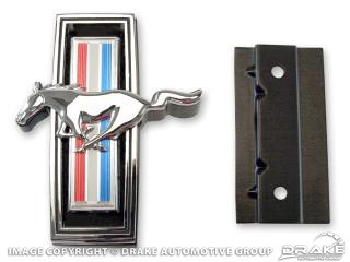 1969 MUSTANG GRILL EMBLEM W/MOUNTING
